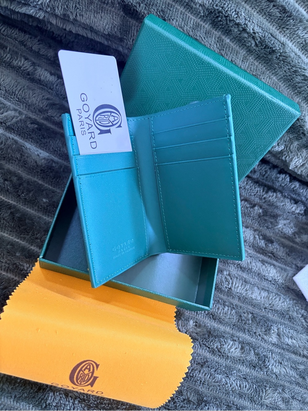 Goyard Teal Chevron Card Holder with Box - Picture 4 of 8